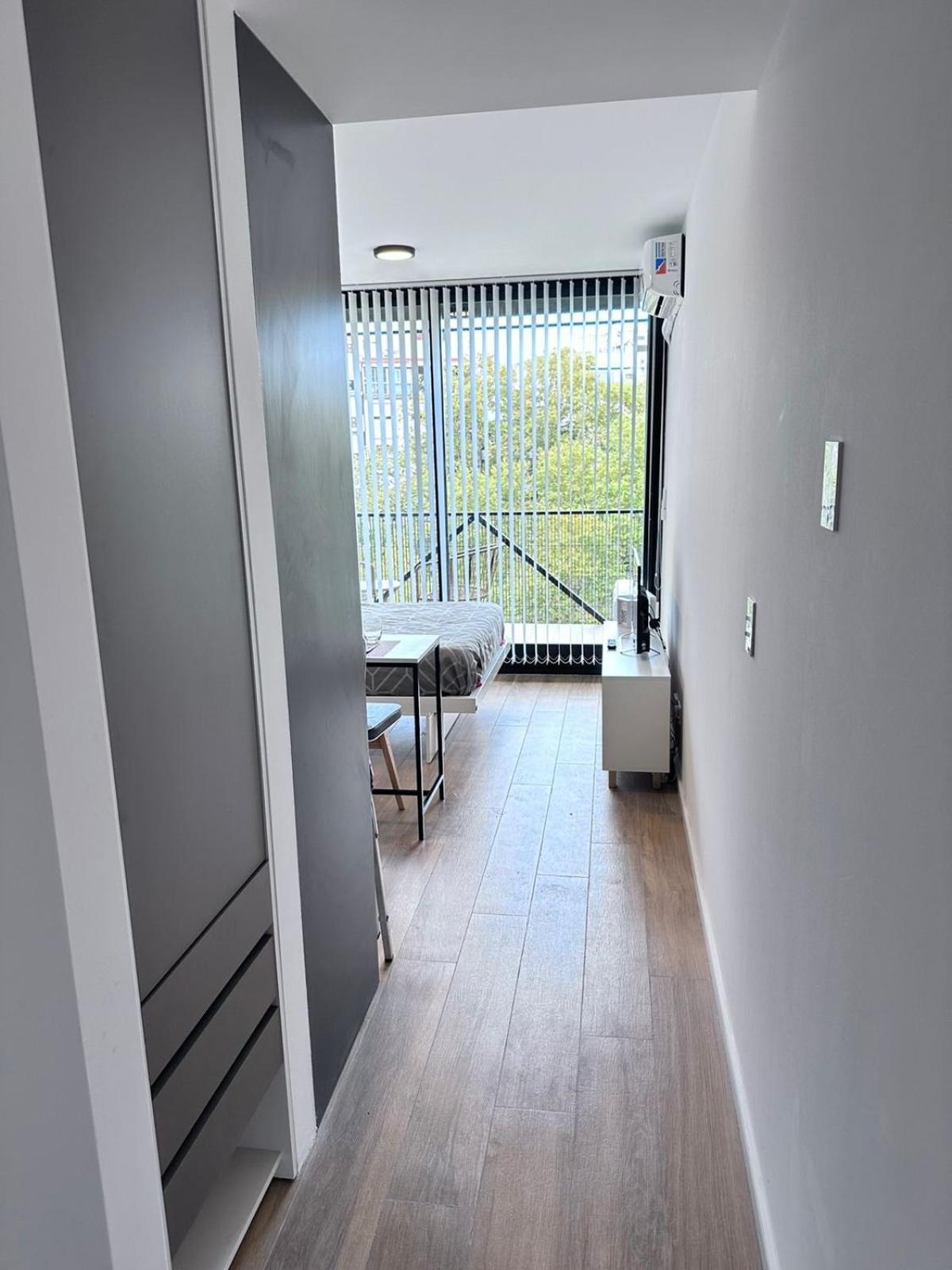 Lola Apartment